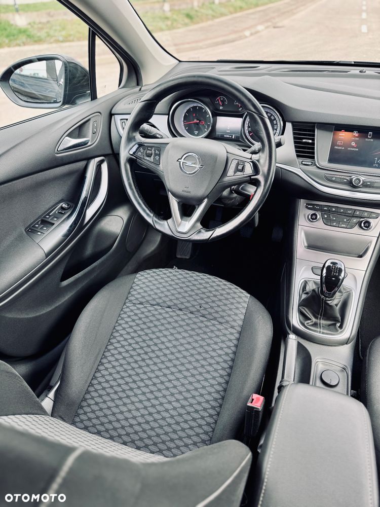 Opel Astra 1.4 Turbo Dynamic - 33