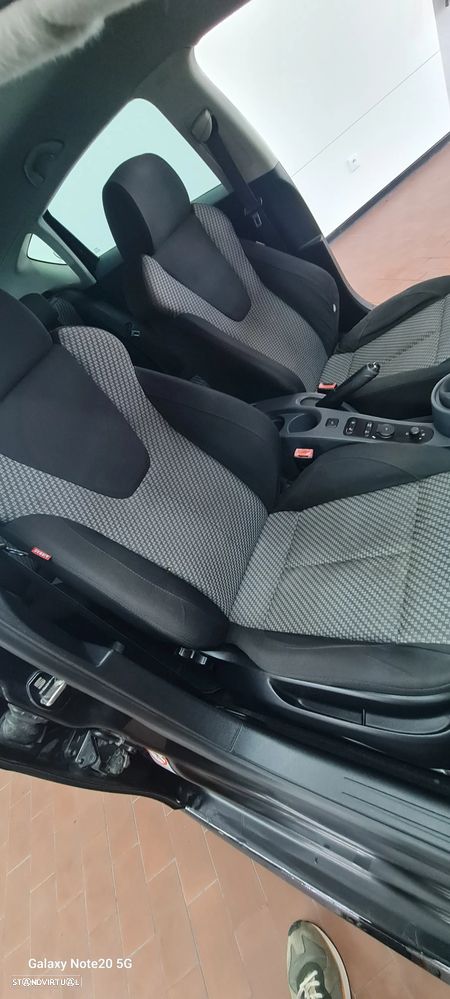 SEAT Leon 1.9 TDI Eco Sport Limited - 31