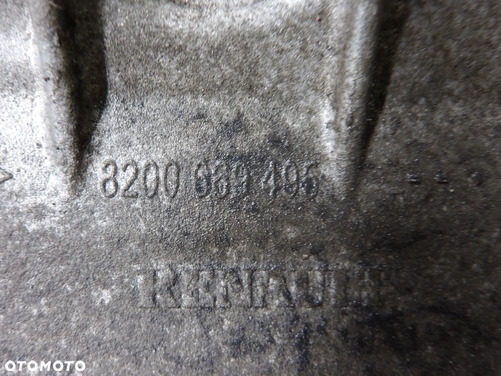 NISSAN QASHQAI I 06-09 1.5 D ŁAPA WSPORNIK ALTERNATORA 8200669495 - 5
