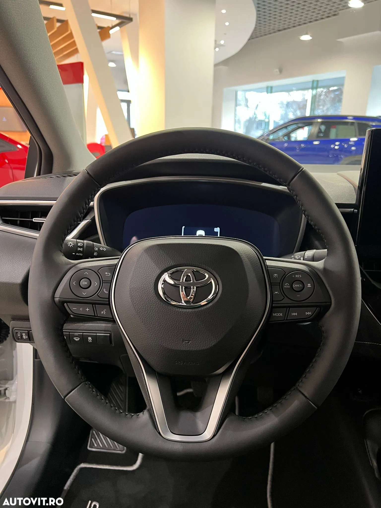 Toyota Corolla Sedan 1.8 HEV Business - 16