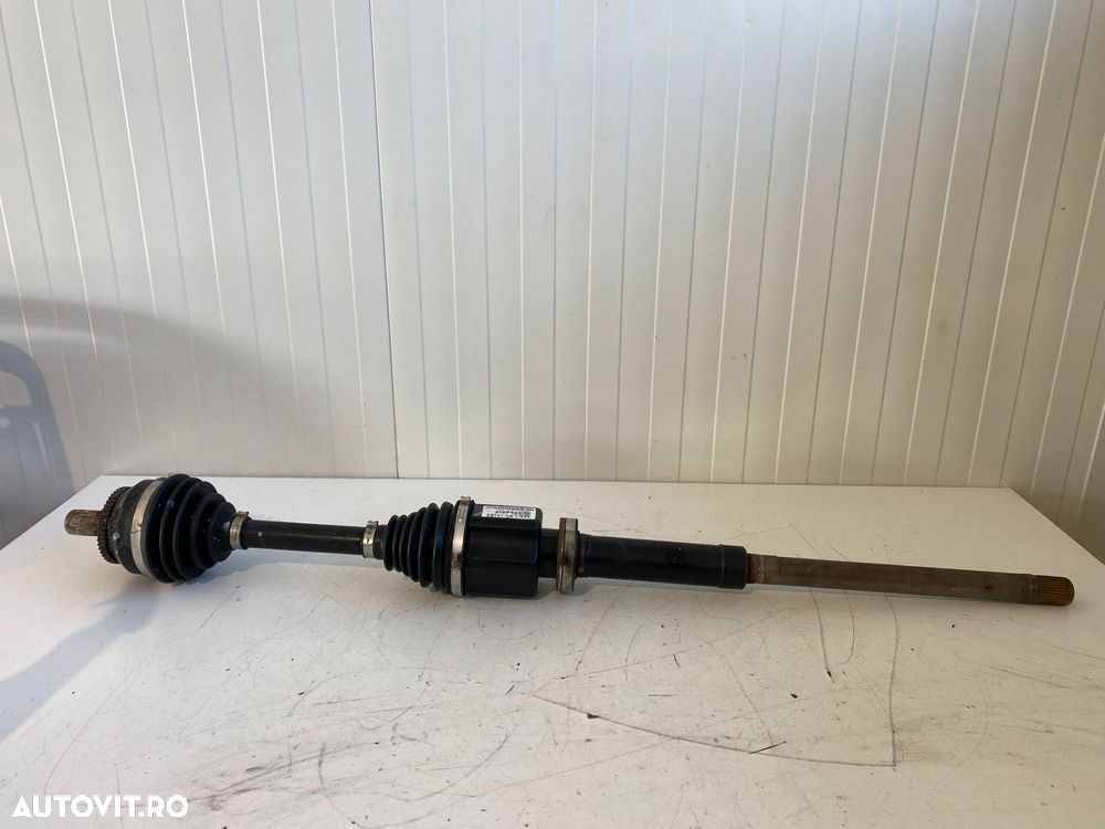 Planetara dreapta fata VOLVO XC70 2005-2007 8252058 30783110 - 1