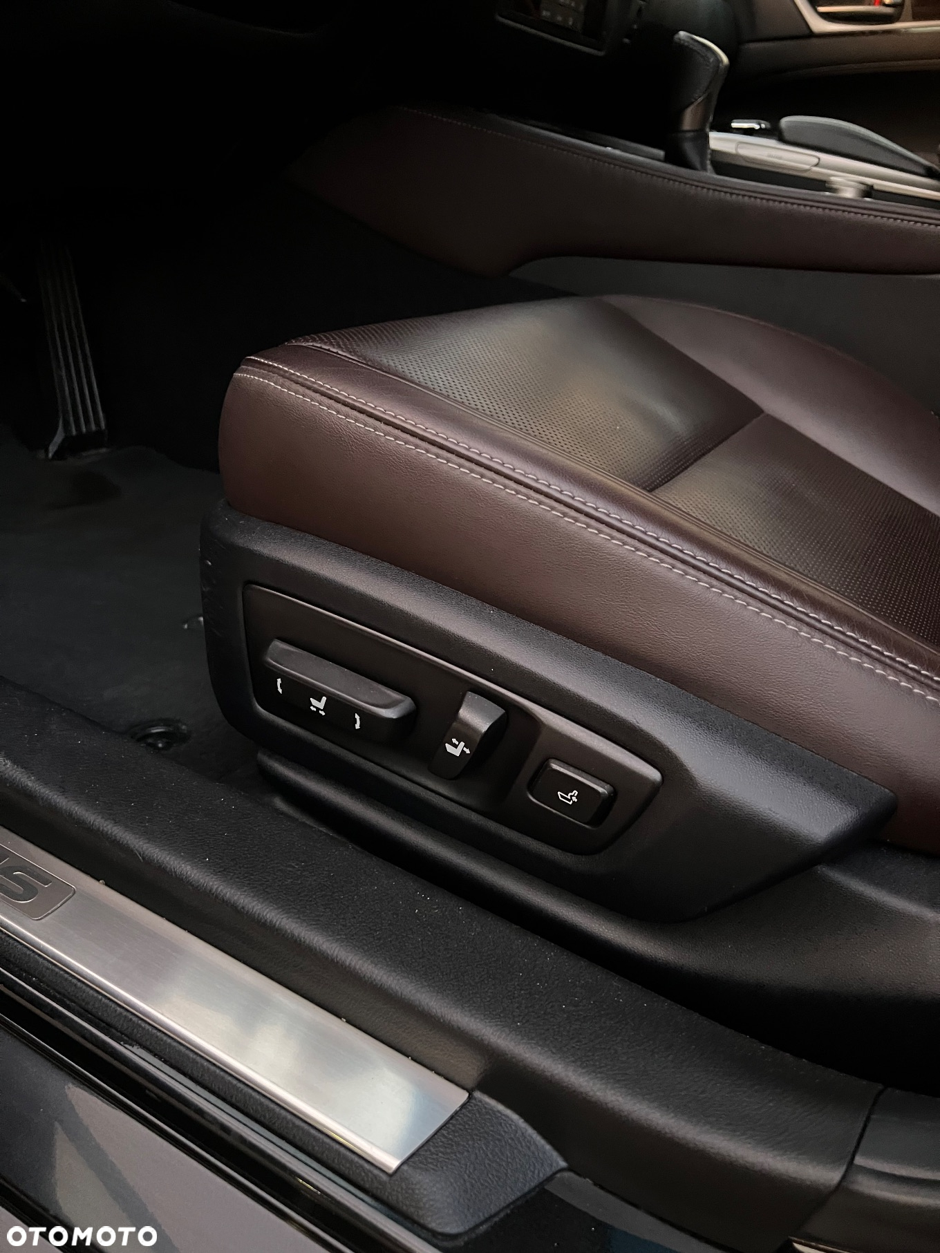 Lexus GS 200t / 300 Elegance - 32