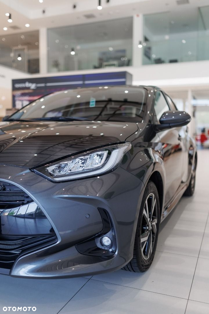Toyota Yaris - 14