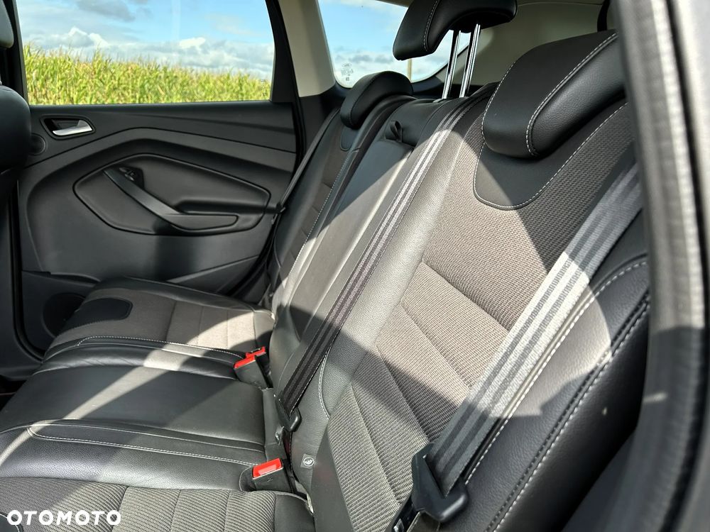 Ford Kuga 2.0 TDCi 4x4 Individual - 31