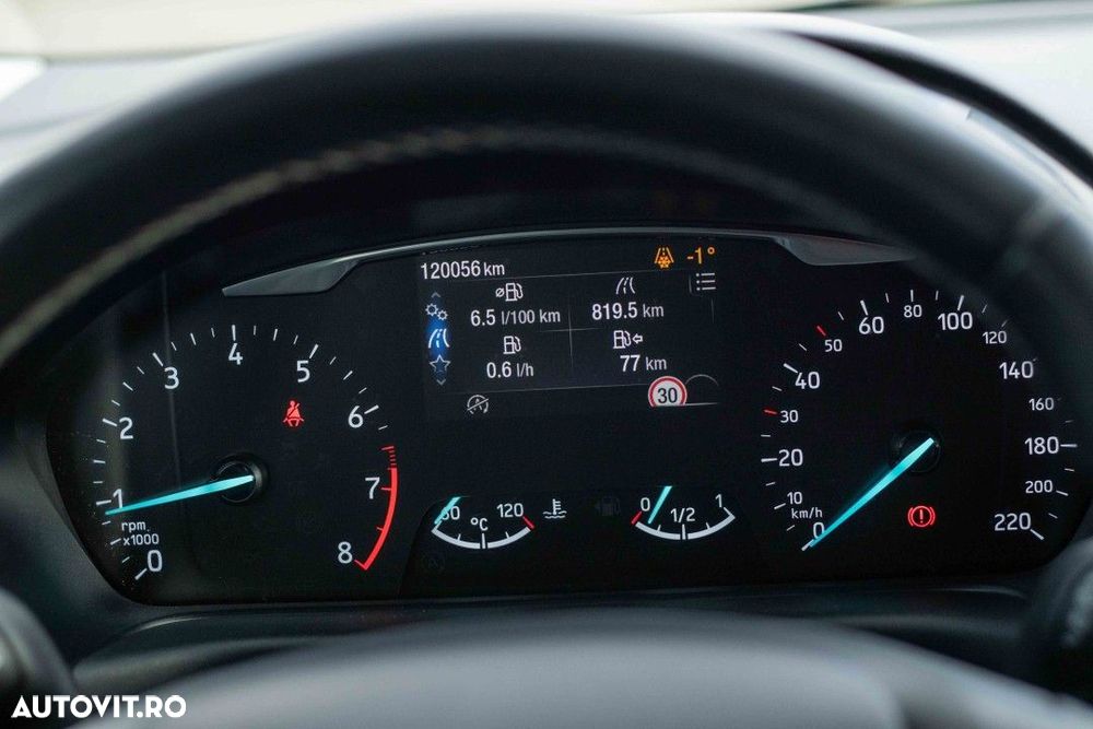 Ford Puma 1.0 EcoBoost MHEV Titanium - 36