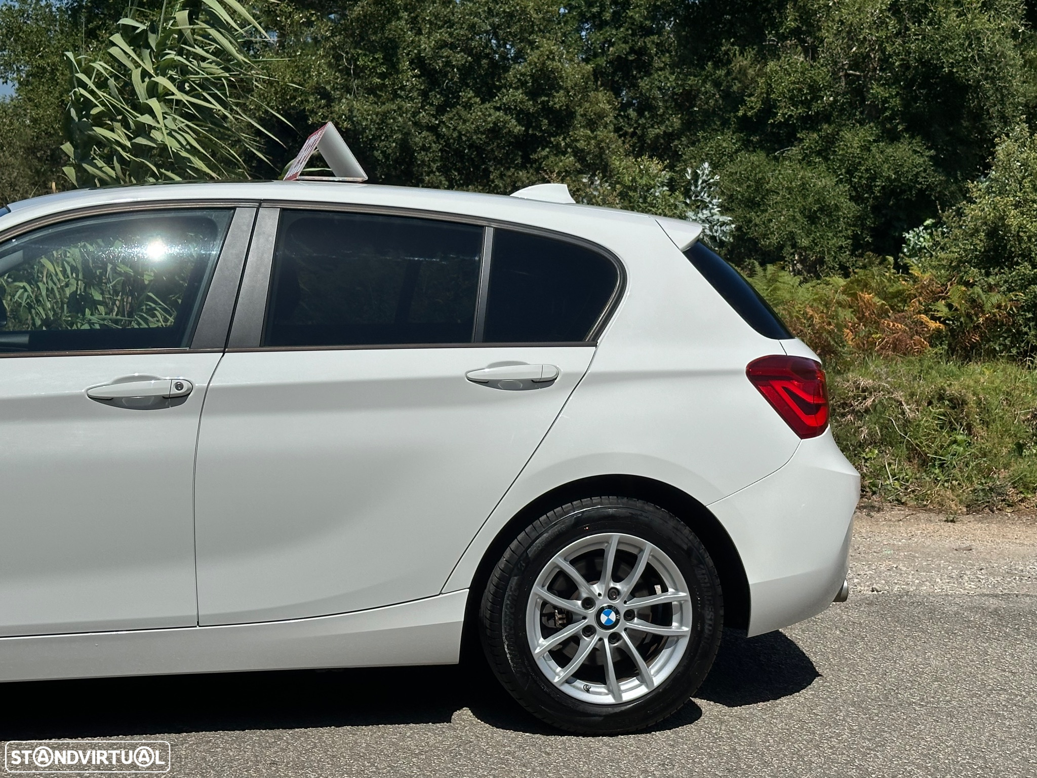 BMW 116 d EfficientDynamics - 3