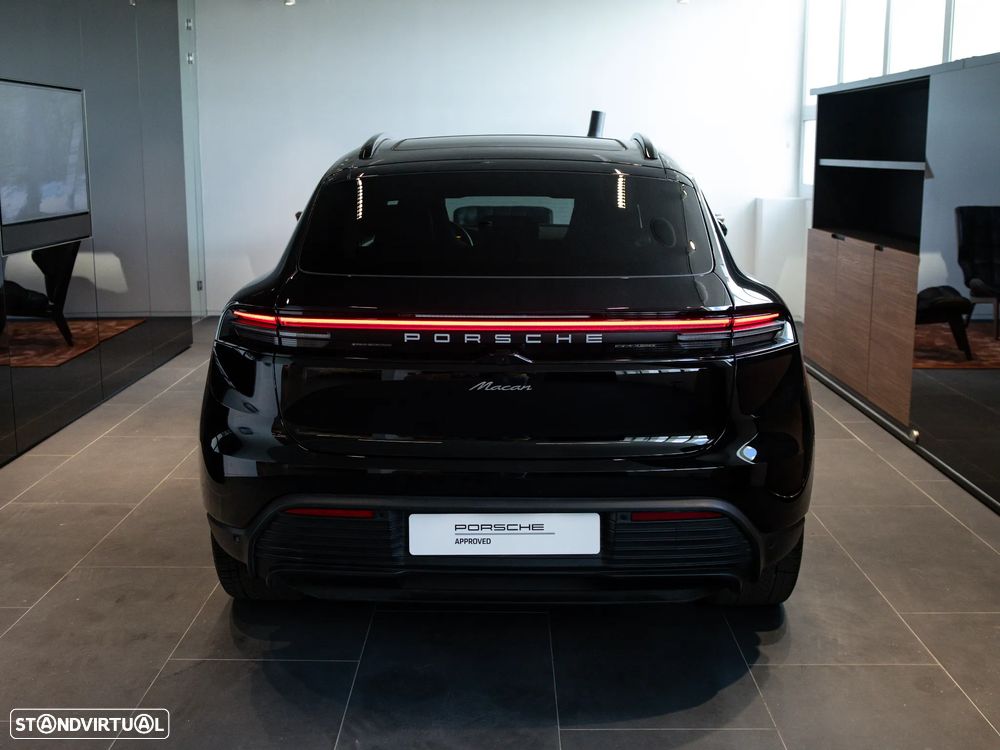 Porsche Macan Electric - 9