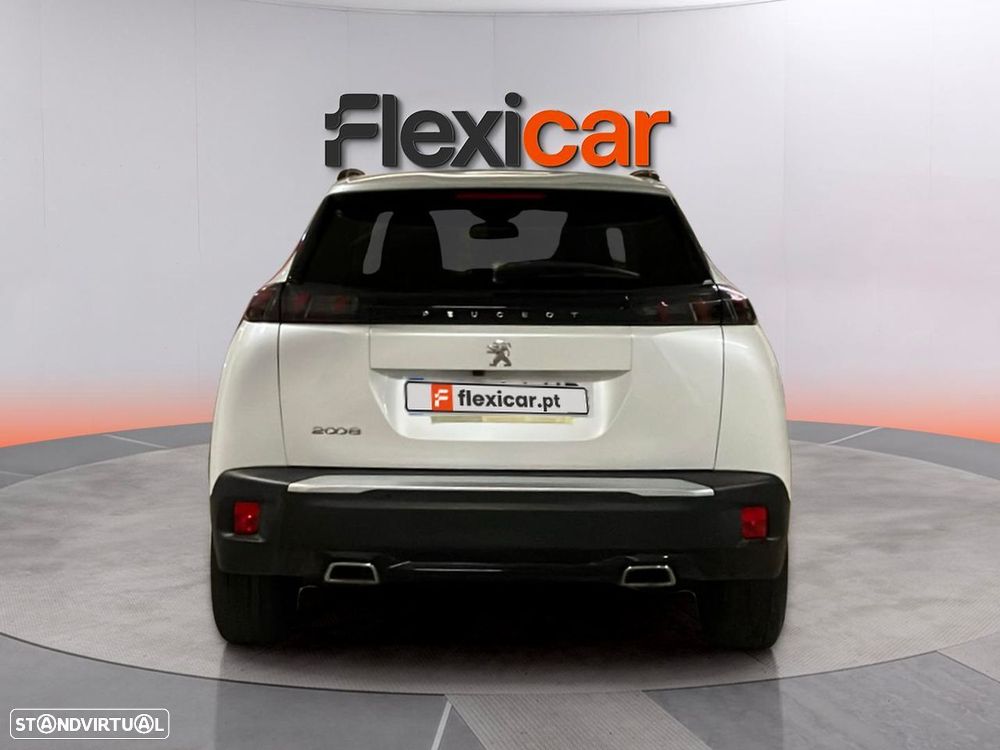Peugeot 2008 1.2 PureTech Allure - 8