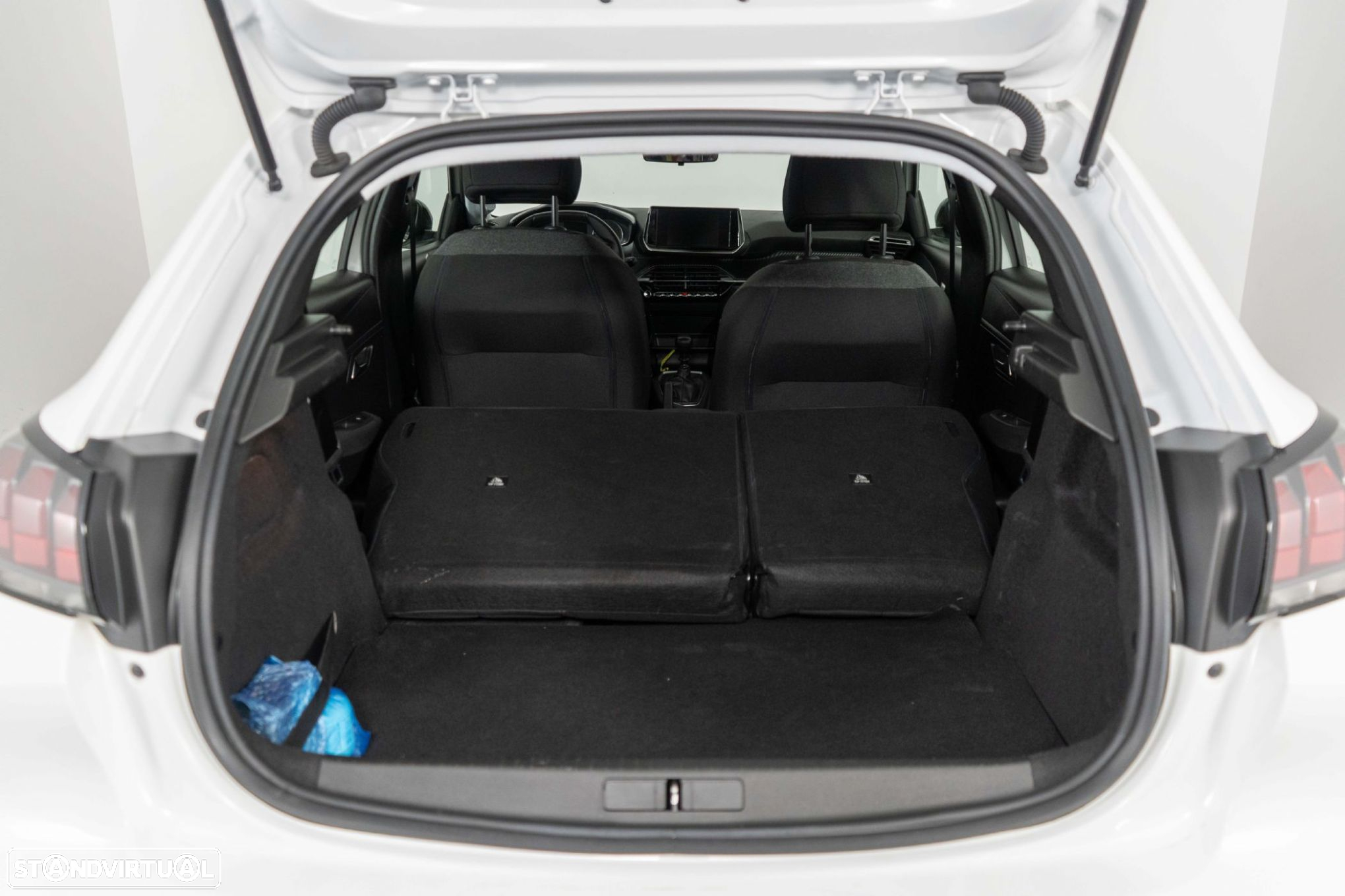 Peugeot 208 1.2 PureTech Active - 13