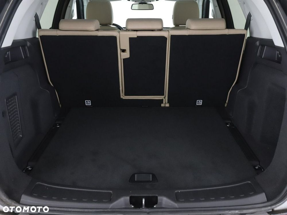 Land Rover Discovery Sport 2.0 TD4 SE - 21