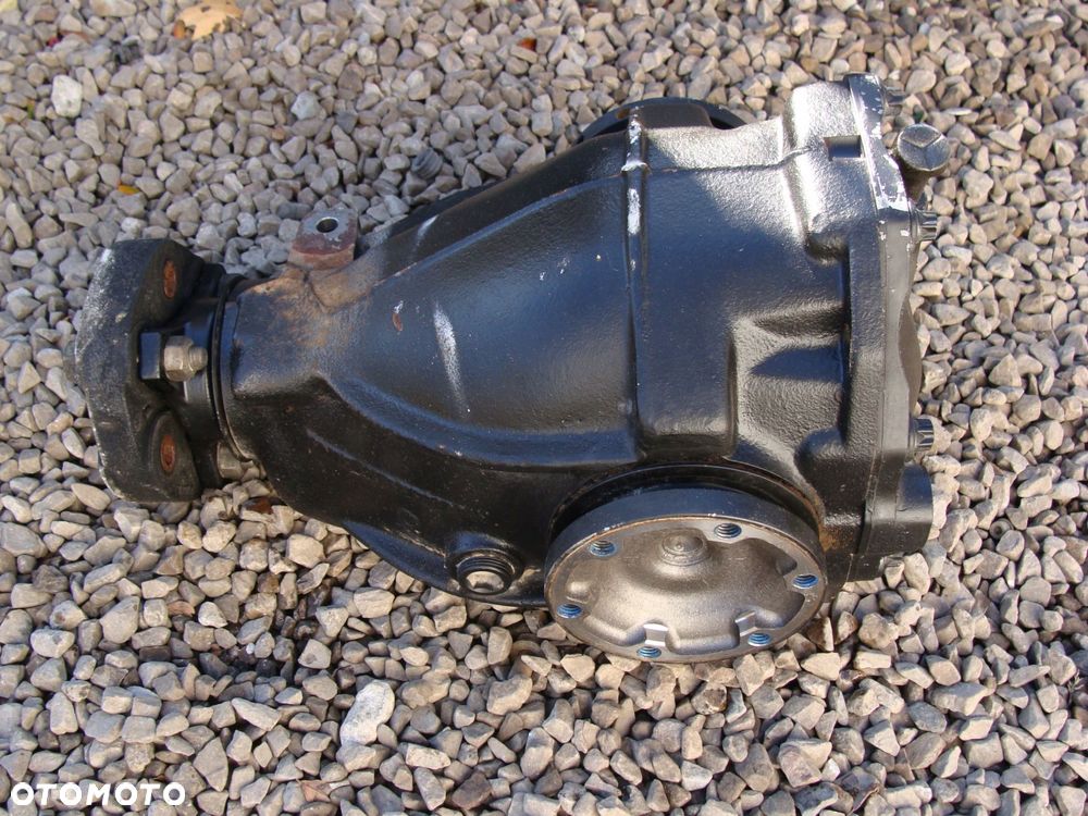 most tył mercedes c-klasa w203 a2103510805 2;65 - 3