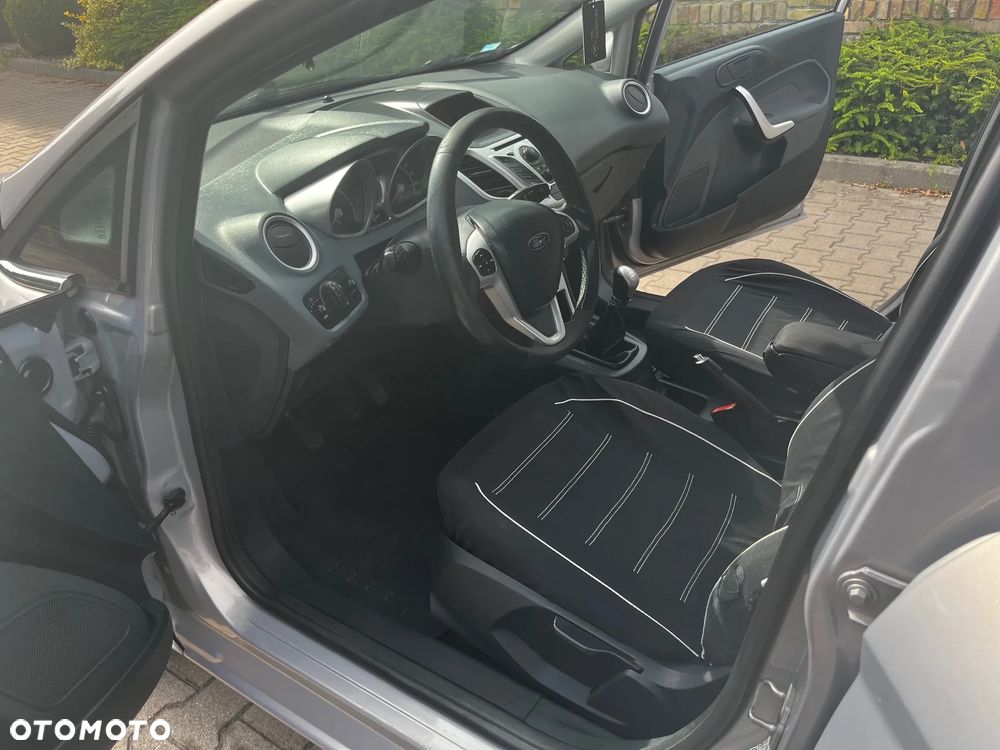 Ford Fiesta 1.4 TDCi Platinium X - 14
