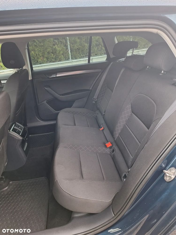 Skoda Superb 1.6 TDI Active - 18