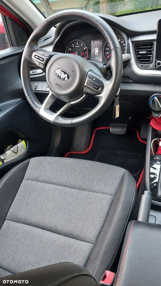 Kia Stonic 1.0 T-GDI L DCT - 9