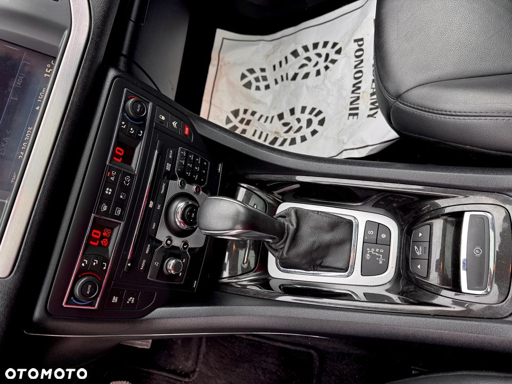 Citroën C5 V6 HDi 240 Biturbo FAP Exclusive - 10