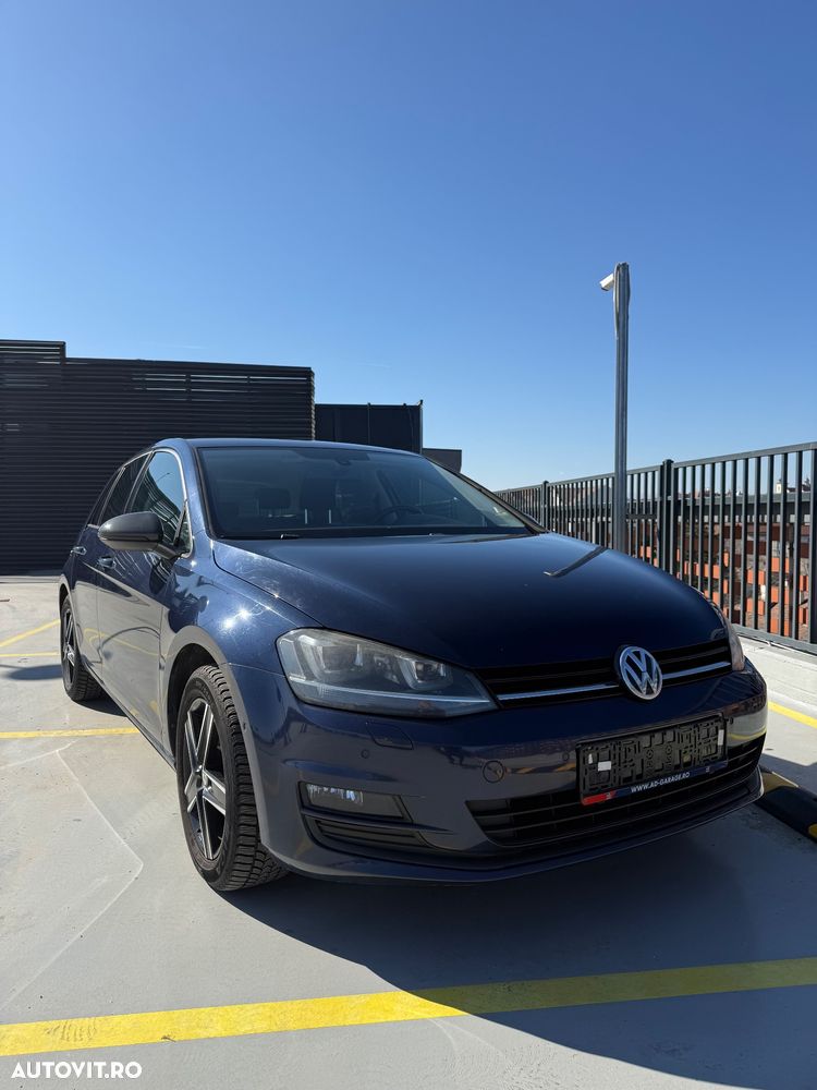Volkswagen Golf 1.6 TDI DPF Comfortline - 1