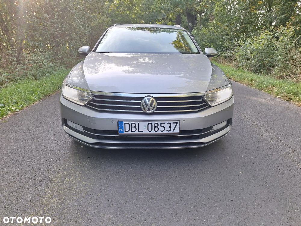 Volkswagen Passat 2.0 TDI (BlueMotion Technology) DSG Highline - 10