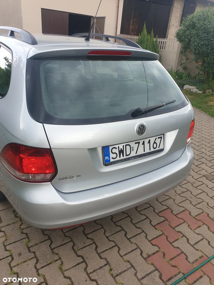 Volkswagen Golf - 11