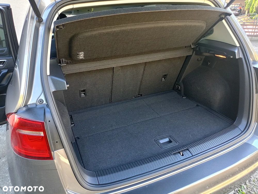Volkswagen Golf 1.6 TDI BlueMotion Trendline - 8