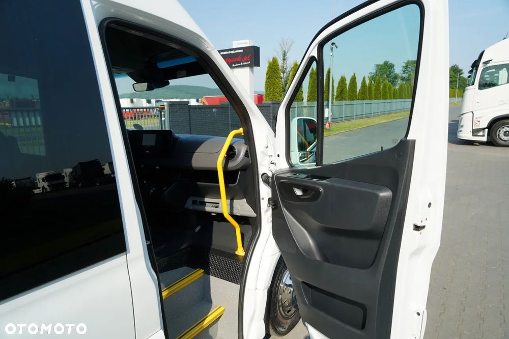 Mercedes-Benz SPRINTER 516 CDI / 2x KLIMA / SPROWADZONY / BOGATE WYPOSAŻENIE /  KLIMA  / - 37