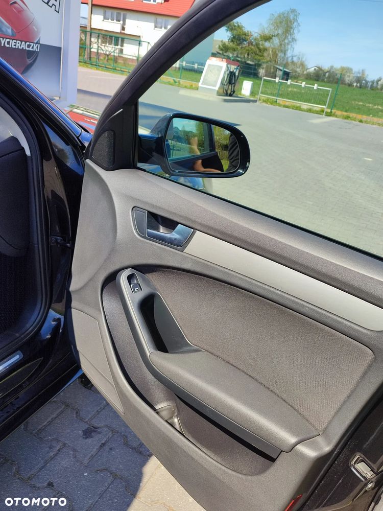 Audi A4 Limousine 2.0 TDI DPF Attraction - 23