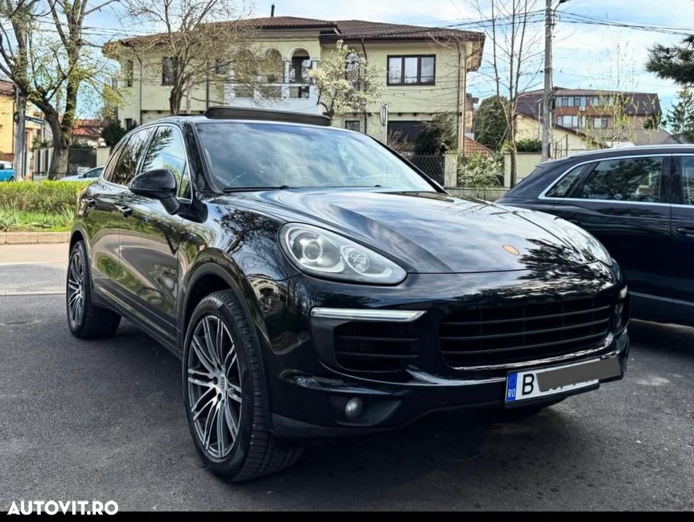 Porsche Cayenne Platinum Edition - 1
