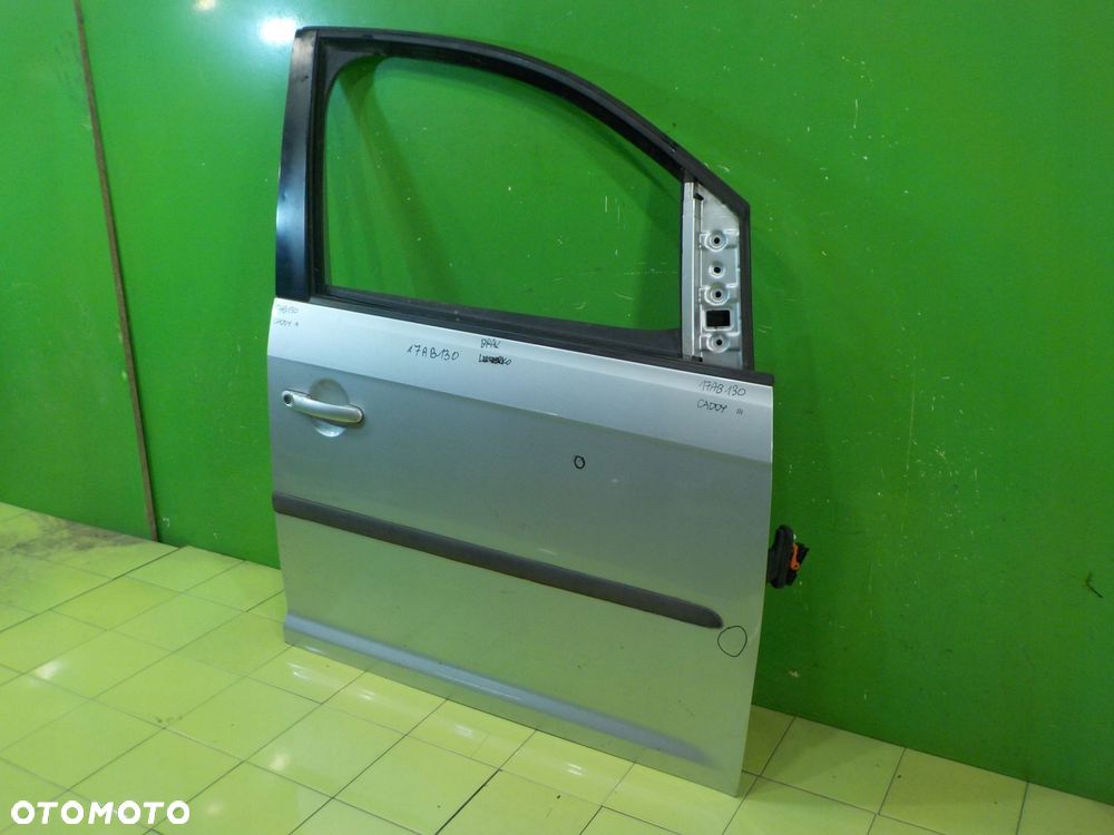 VW CADDY III LIFT II 16r 1.6 TDI VAN drzwi prawe przod - 3