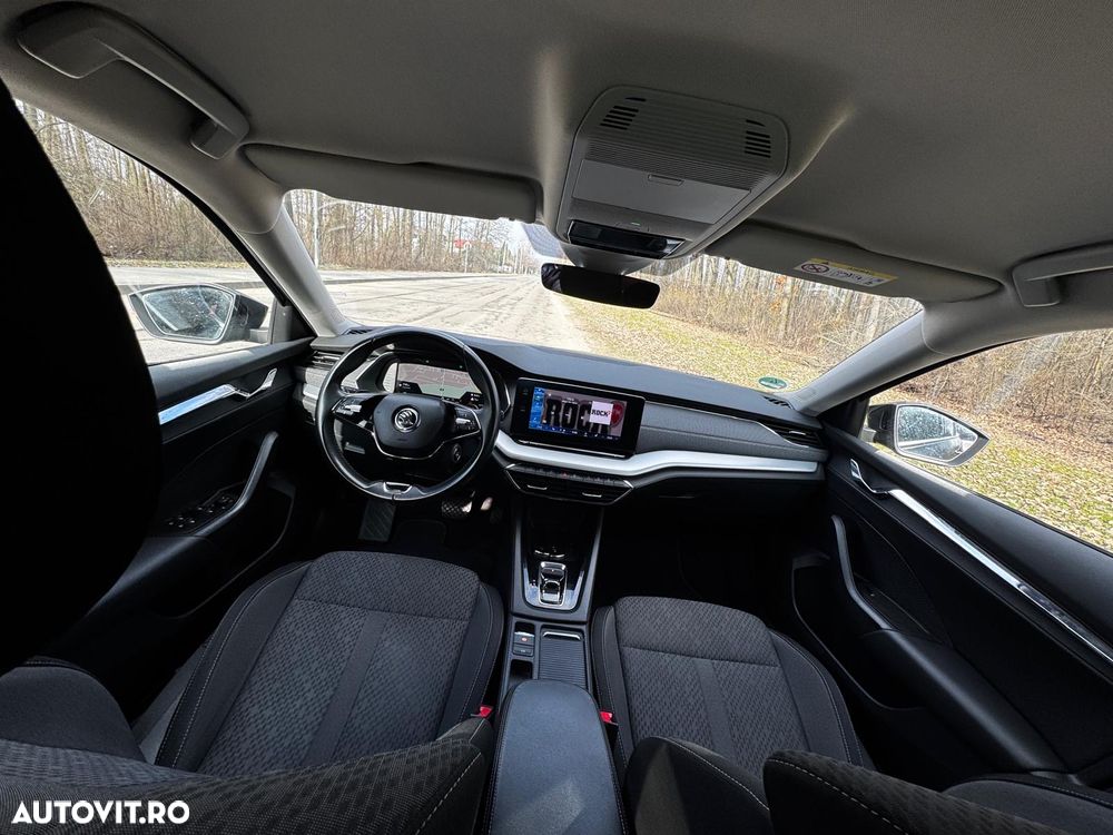 Skoda Octavia 2.0 TDI DSG Style - 27