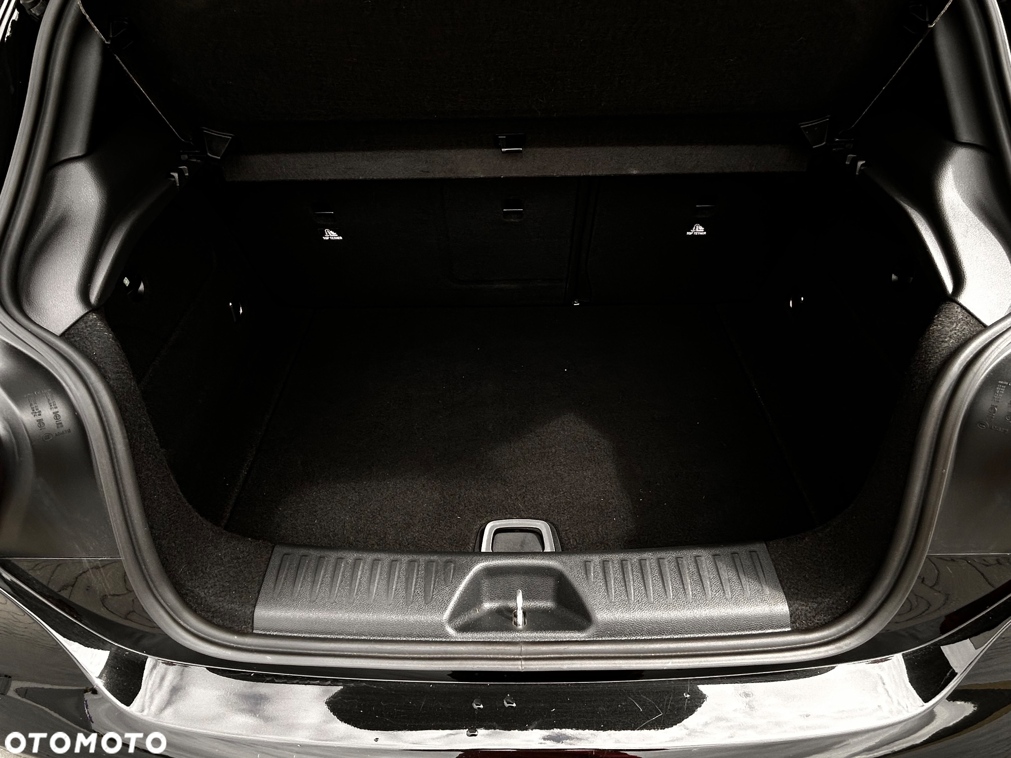 Mercedes-Benz Klasa A 250 (BlueEFFICIENCY) 7G-DCT AMG Sport - 33