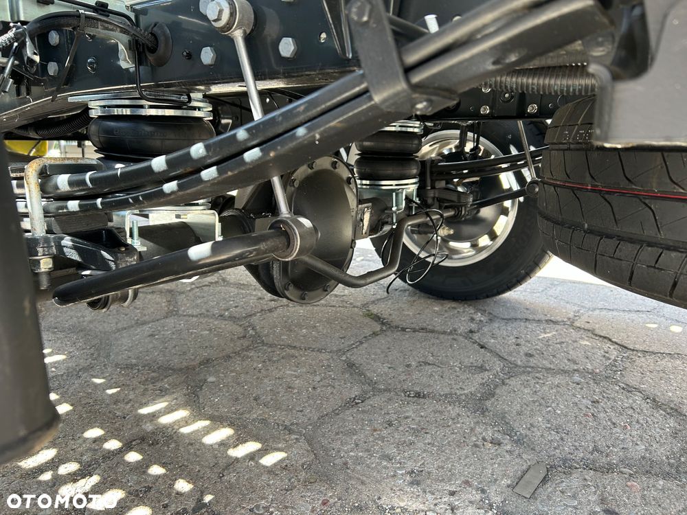 Iveco Daily 35S18 - 25