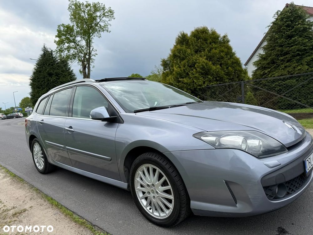 Renault Laguna dCi 110 FAP Limited - 6
