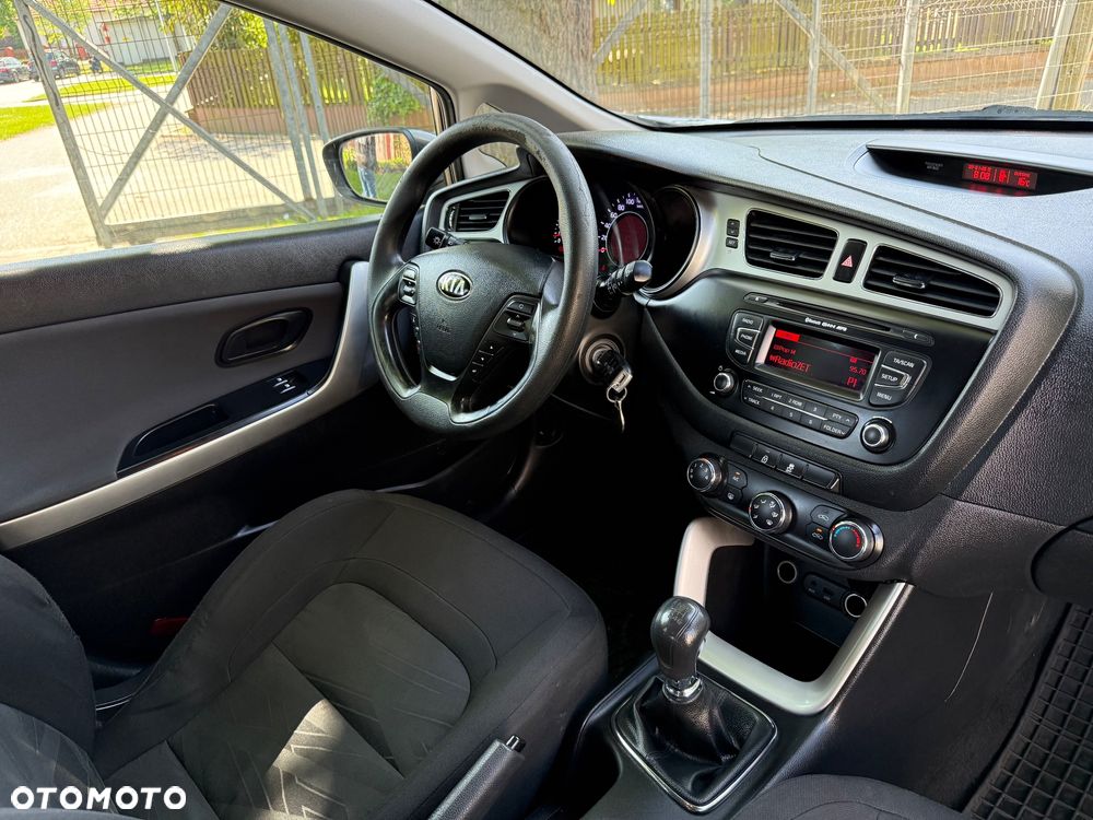 Kia Ceed 1.6 GDI Edition 7 - 5