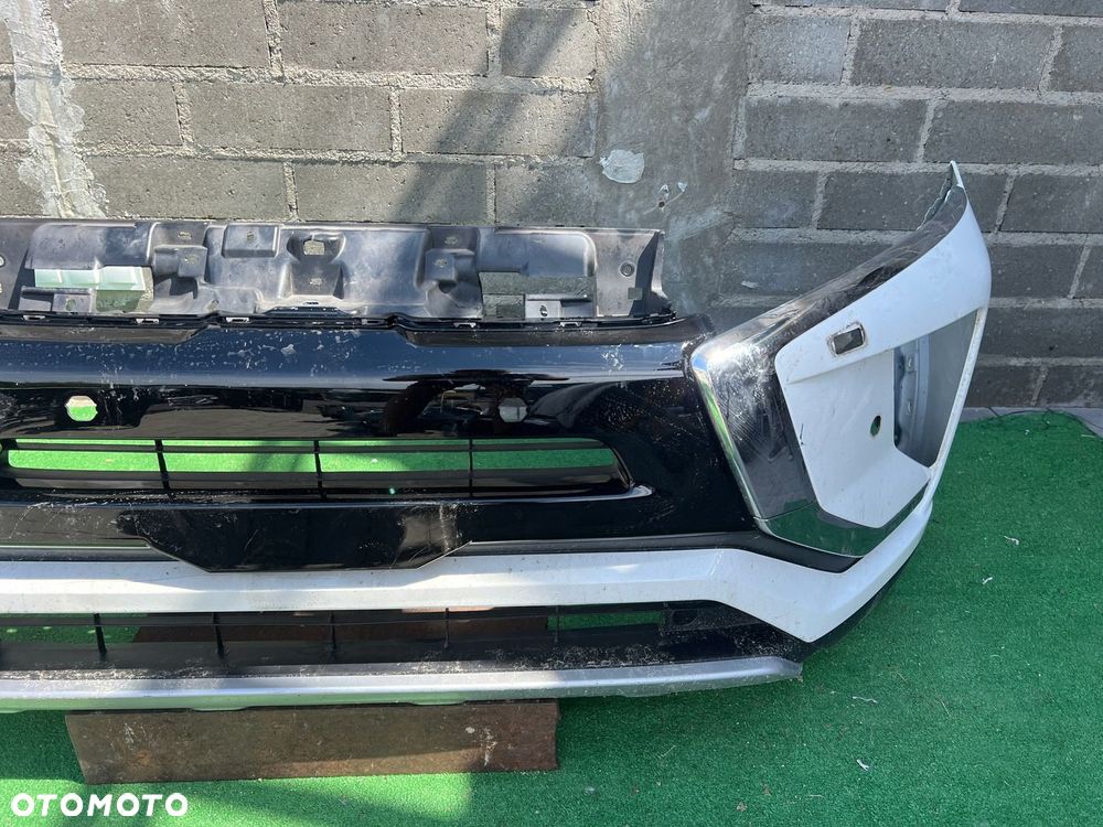 MITSUBISHI ECLIPSE CROSS 17- ZDERZAK PRZÓD - 7