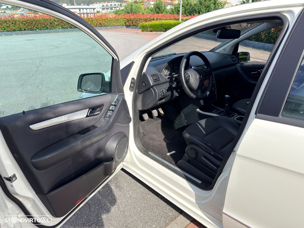 Mercedes-Benz A 180 CDI Avantgarde - 10