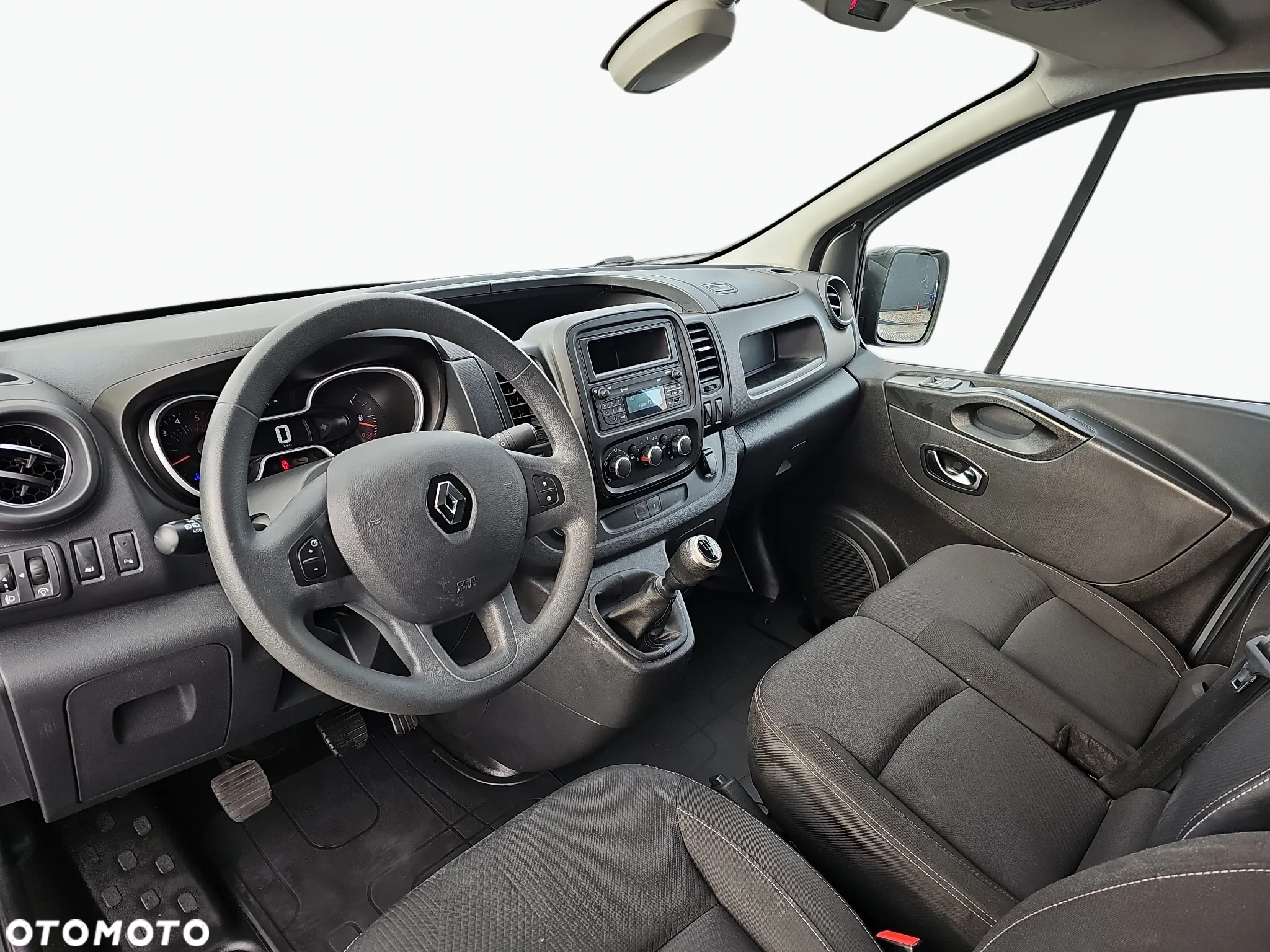 Renault Trafic - 10