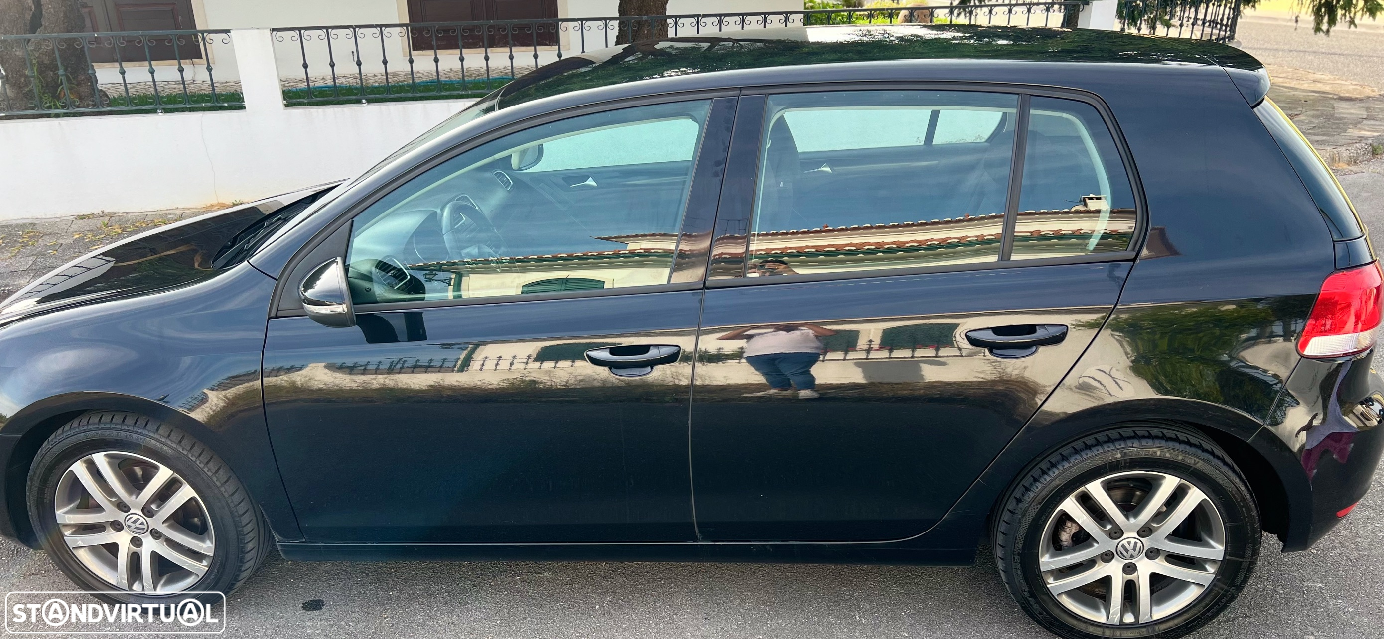 VW Golf 2.0 TDi Confortline - 5