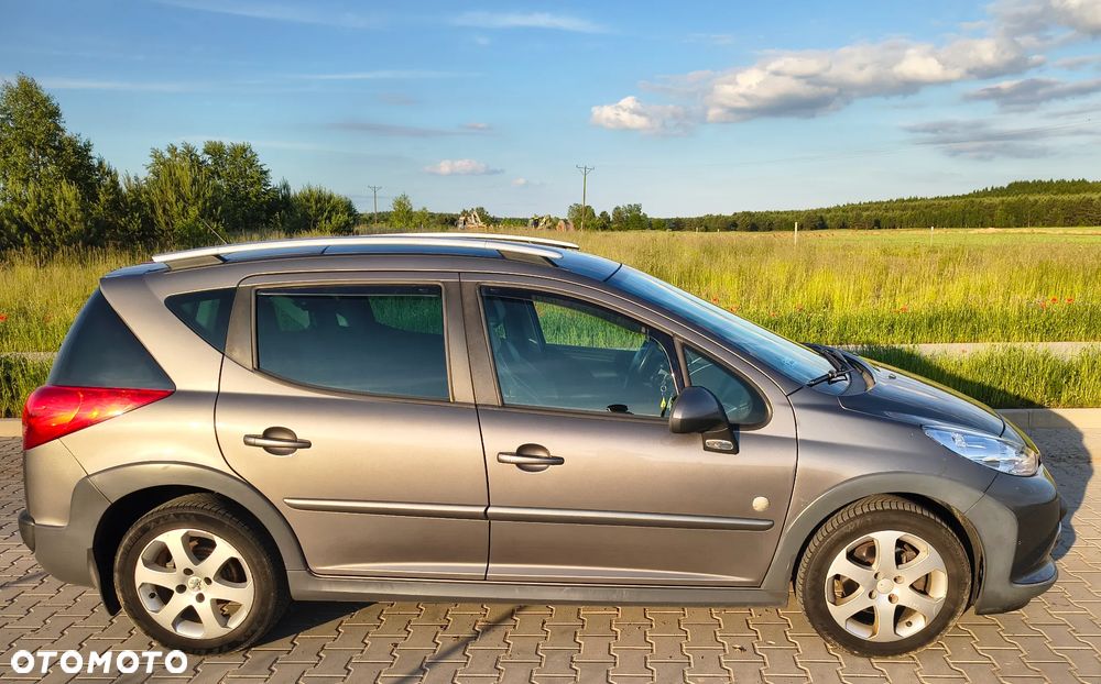 Peugeot 207 - 4