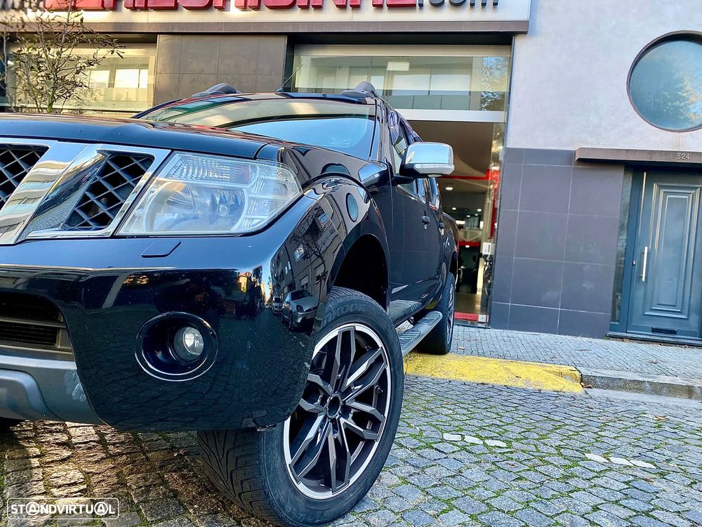 Nissan Navara 2.5 dCi CD XE 4WD - 3