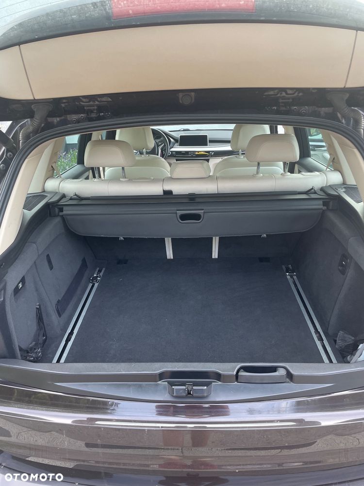 BMW X5 xDrive25d - 14