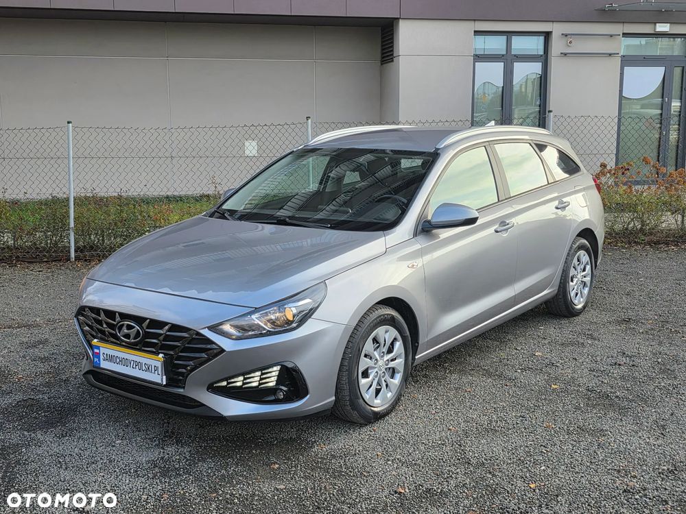 Hyundai i30 1.5 DPI Classic + - 11