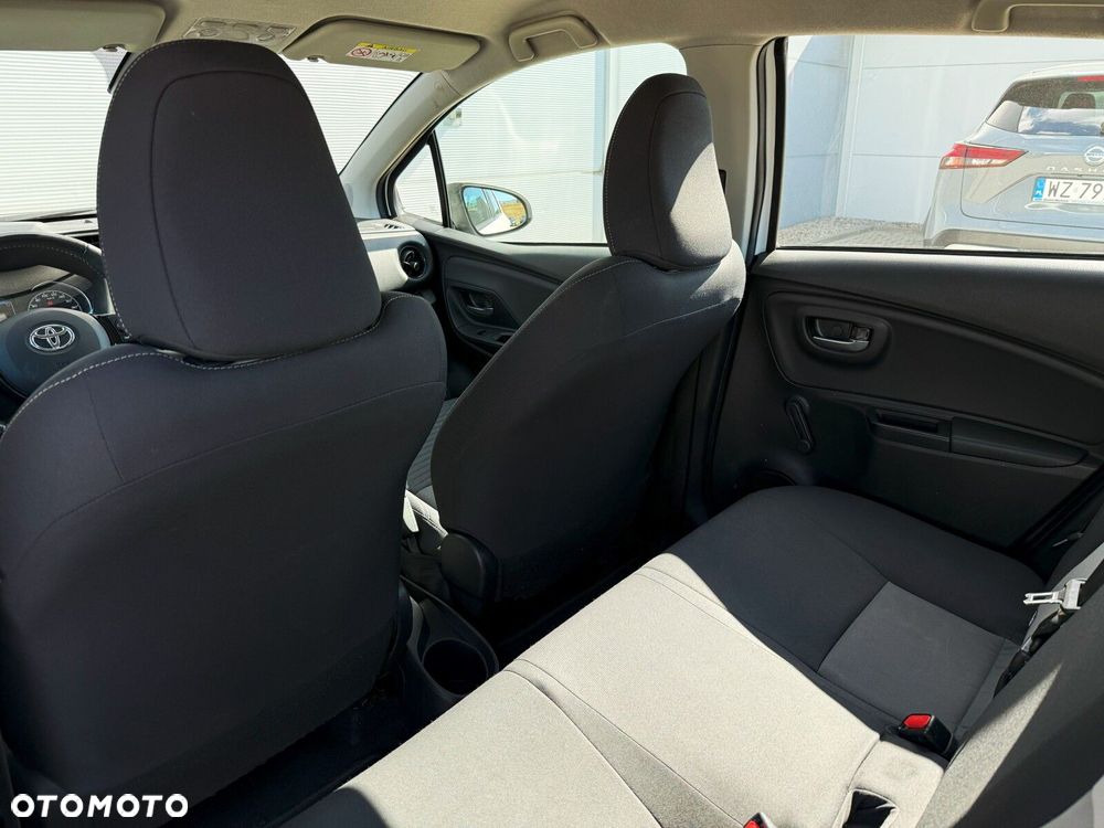 Toyota Yaris - 27