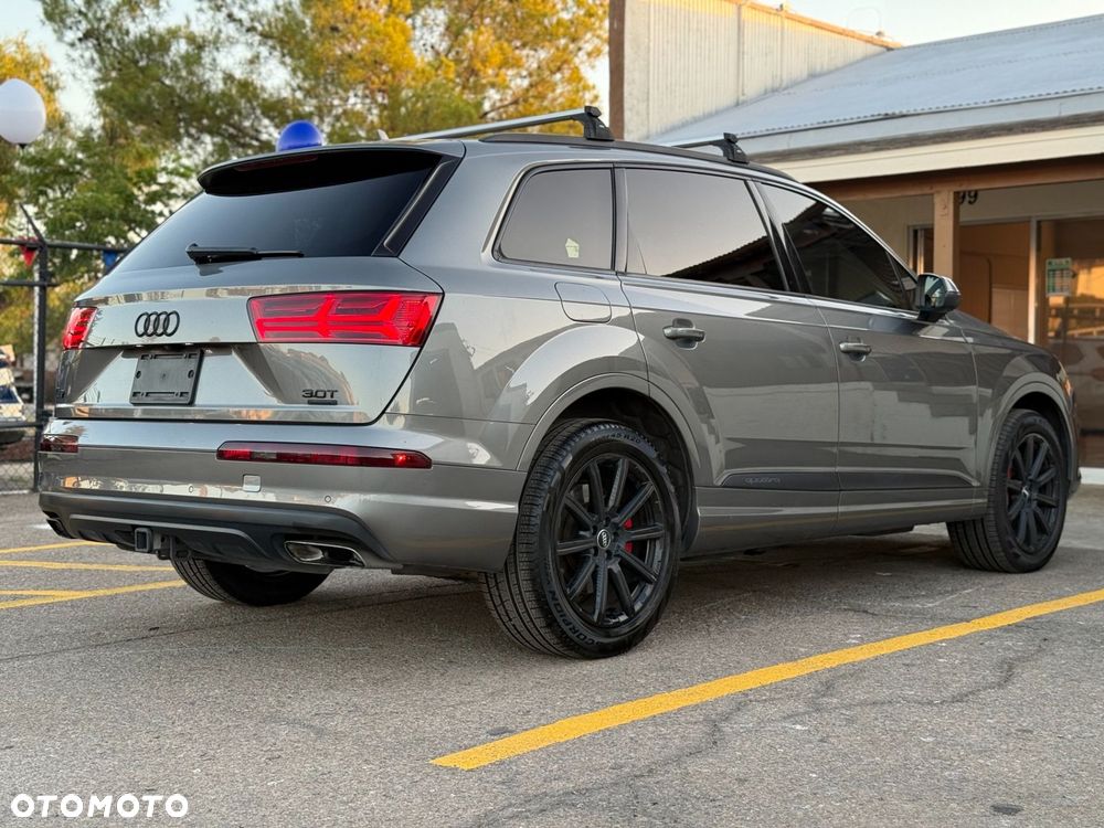 Audi Q7 - 5