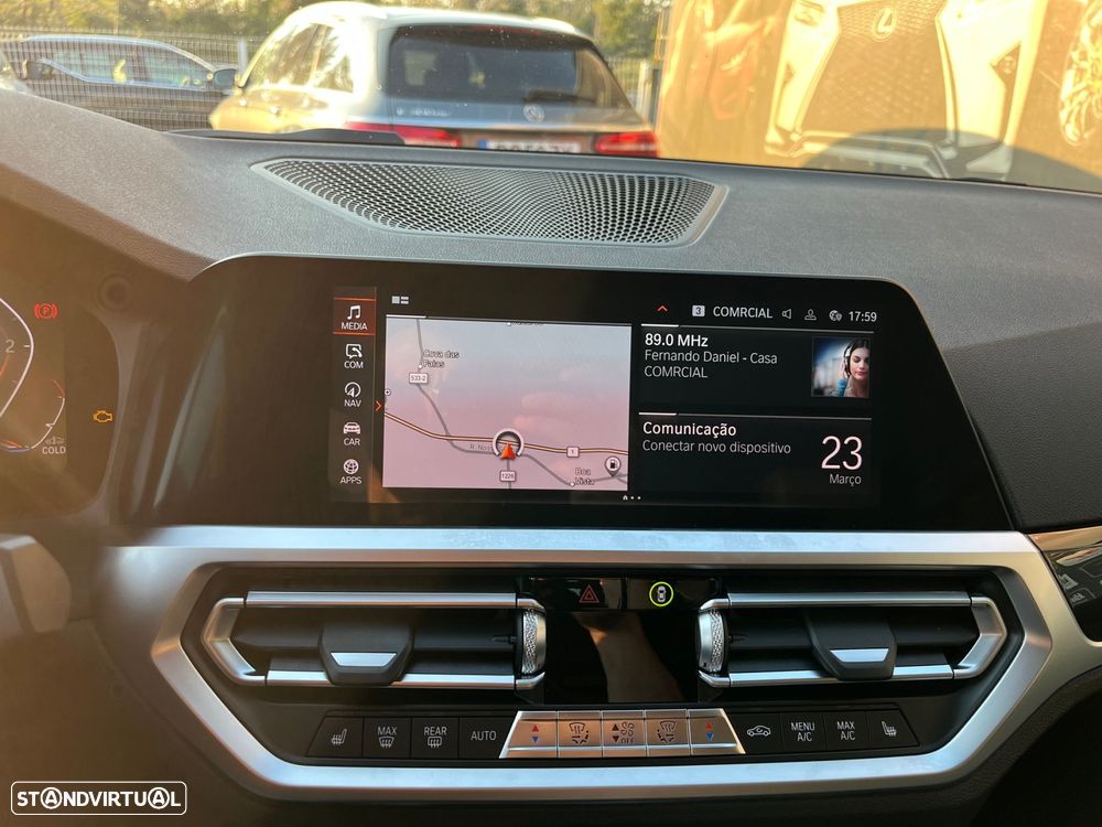 BMW 320 d xDrive Aut. Sport Line - 27