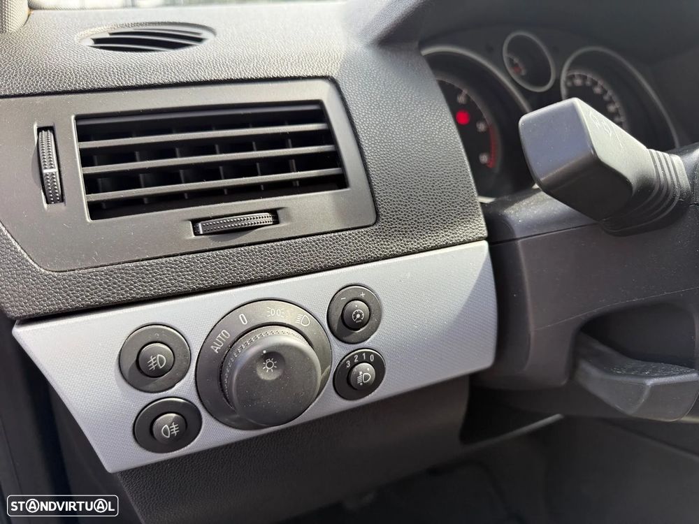 Opel Astra 1.3 CDTI Cosmo - 15