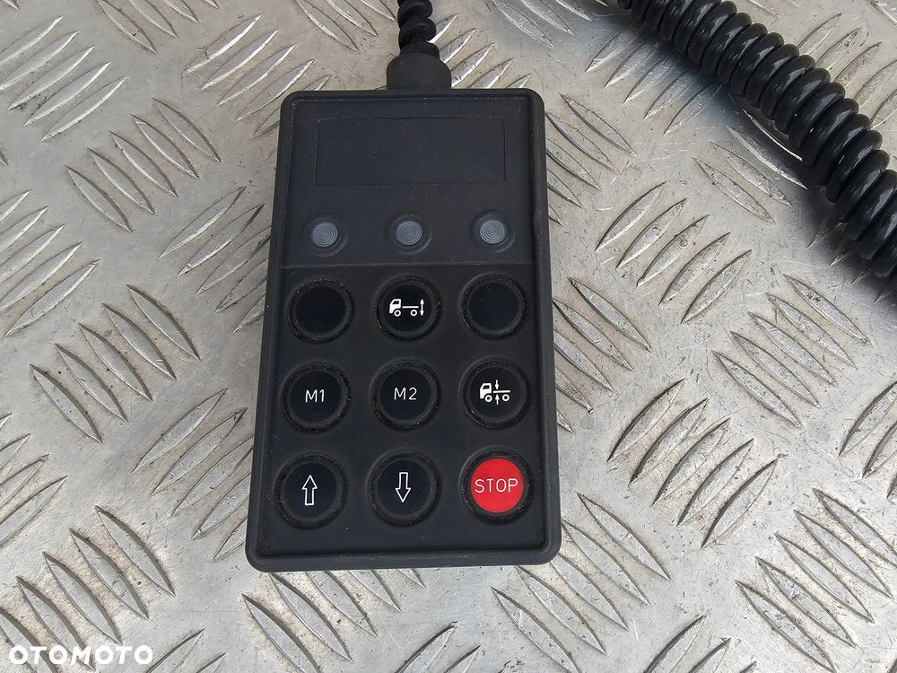 PILOT PODUSZEK PANEL STEROWANIA PODUSZKAMI POZIOMU ECAS WABCO 4460561170 IVECO EUROCARGO STRALIS - 2