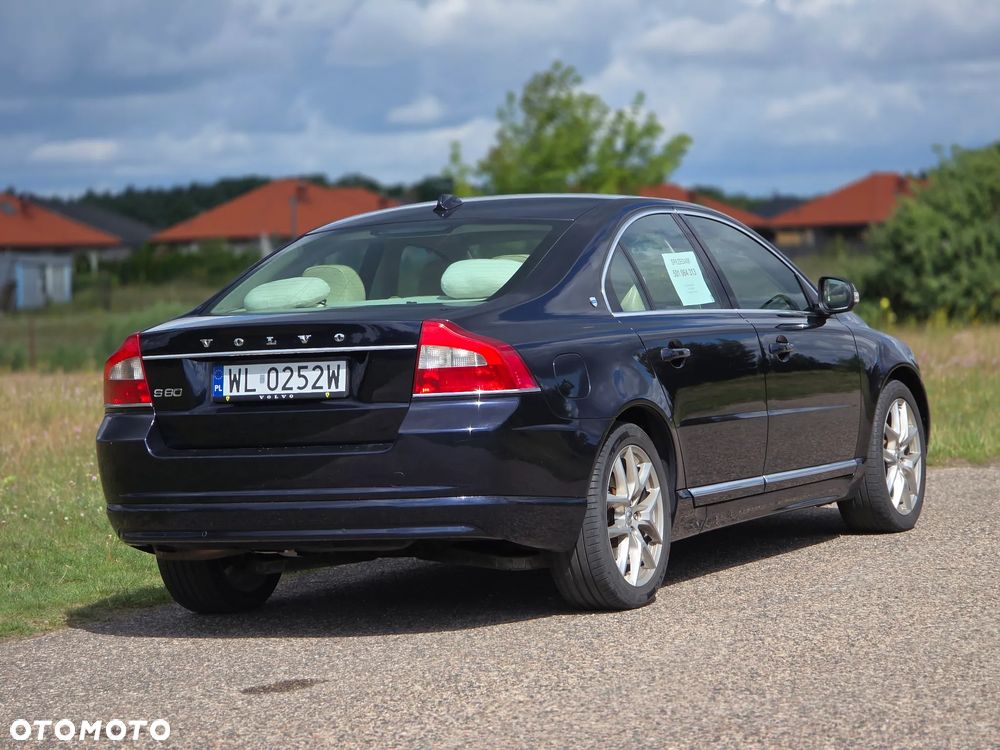 Volvo S80 D5 Executive - 4