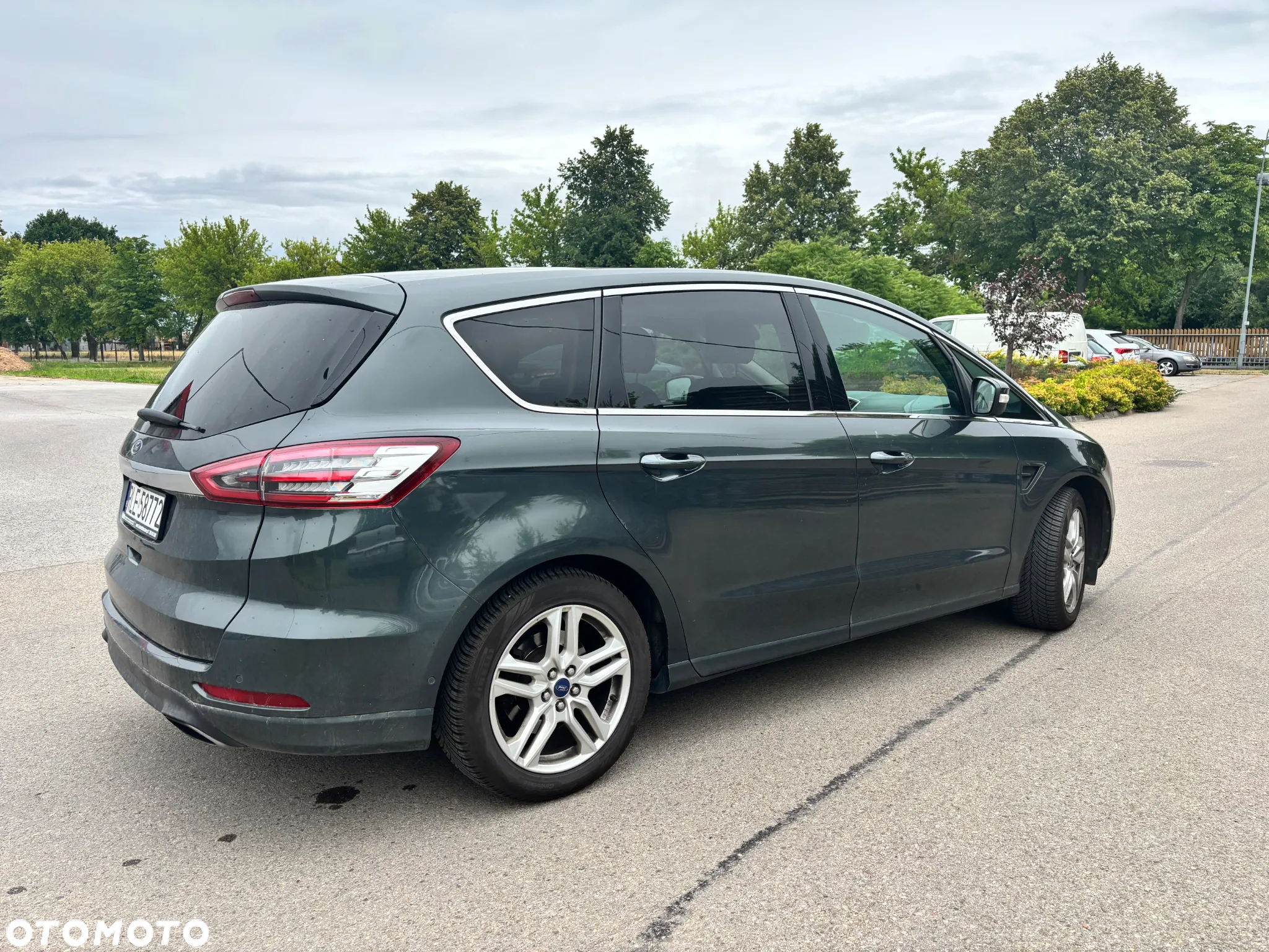 Ford S-Max - 10
