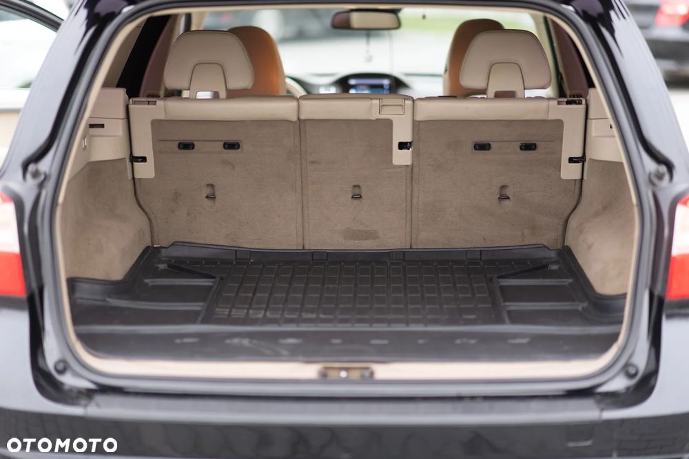 Volvo V70 D3 Summum - 19