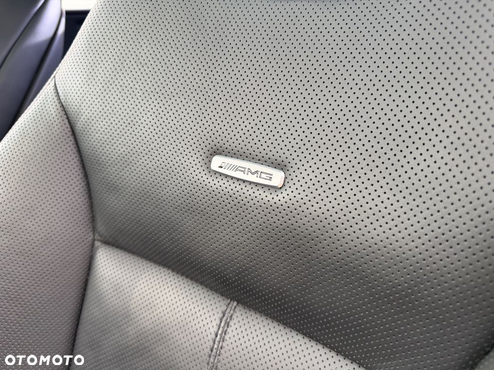 Mercedes-Benz CL 500 4Matic 7G-TRONIC - 13