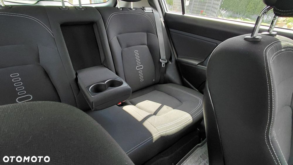 Kia Sportage 2.0 CRDI S - 6